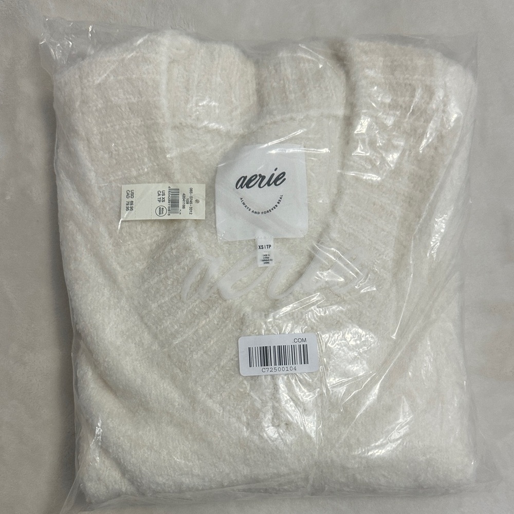 Aerie Teddy Boucle Cozy Cream Knit Sweater